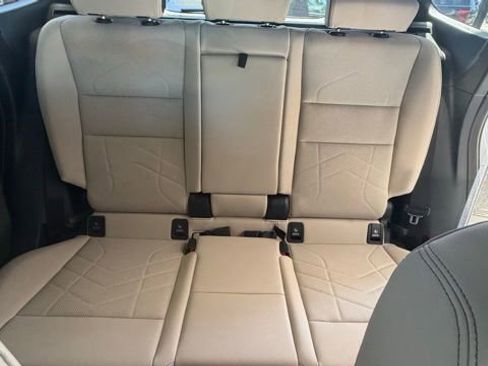 Used 2023 BMW X1 xDrive28i w/ Premium Package image 11