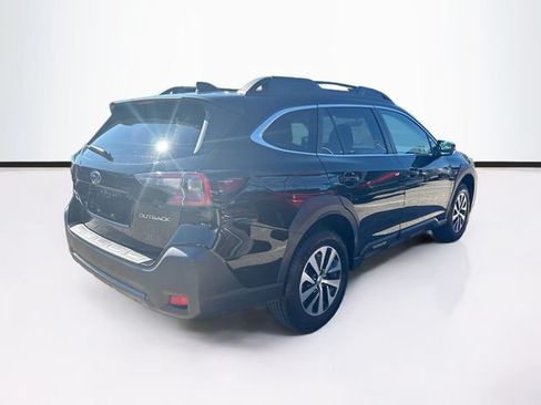 Used 2025 Subaru Outback Premium w/ Popular Package #1 AWD/4WD image 9