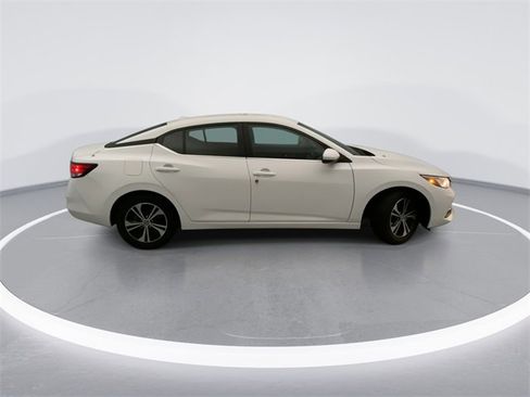 Used 2023 Nissan Sentra SV image 5