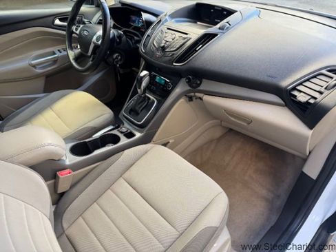 Used 2016 Ford C-MAX SE image 16