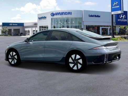 New 2025 Hyundai Ioniq 6 SE image 4