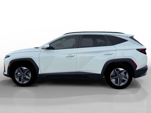 New 2026 Hyundai Tucson SEL image 3