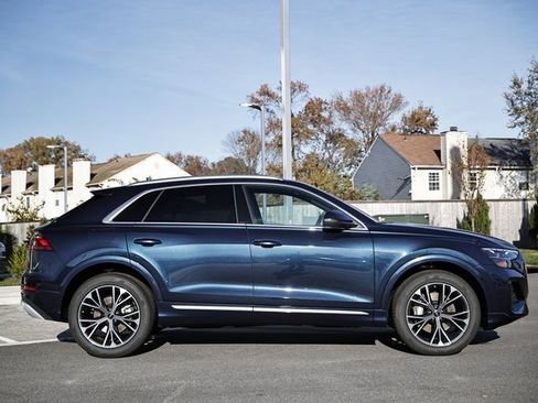 New 2026 Audi Q8 Premium image 4