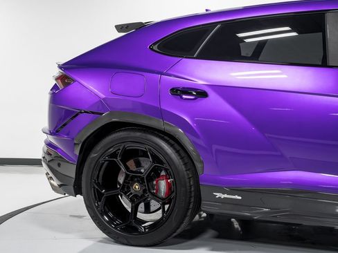Used 2024 Lamborghini Urus Performante AWD/4WD image 57