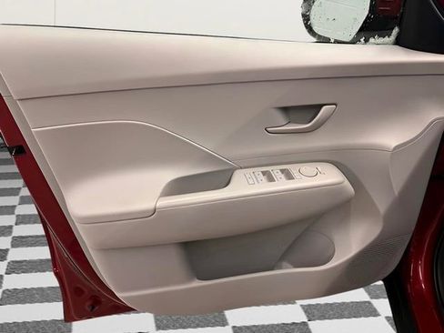 Used 2024 Hyundai Kona SEL image 12