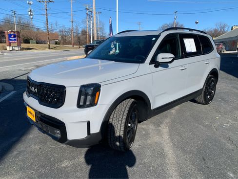 Used 2024 Kia Telluride SX X-Pro image 3