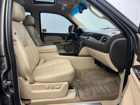 Used 2013 GMC Yukon Denali image 28