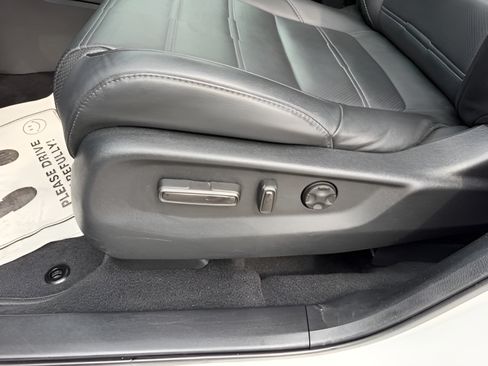 Certified 2020 Honda CR-V EX-L image 16