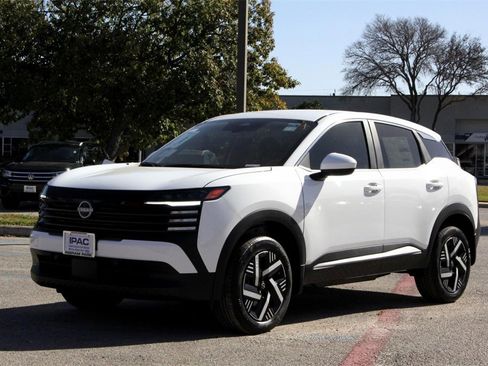 New 2025 Nissan Kicks SV w/ Interior Electronics Package image 6