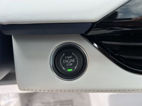 New 2026 Buick Enclave Avenir w/ Super Cruise Package image 17