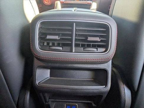 Used 2025 Mercedes-Benz GLE 53 AMG AMG GLE 53 image 17