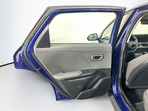 Used 2025 Kia K4 FWD image 26