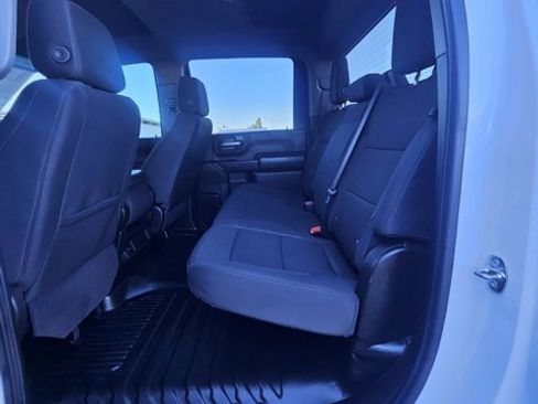 Used 2024 GMC Sierra 2500 Pro AWD/4WD image 12