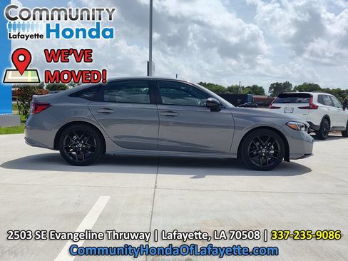 Used 2025 Honda Civic Sport image 12