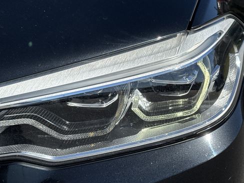Used 2017 BMW 540i image 6