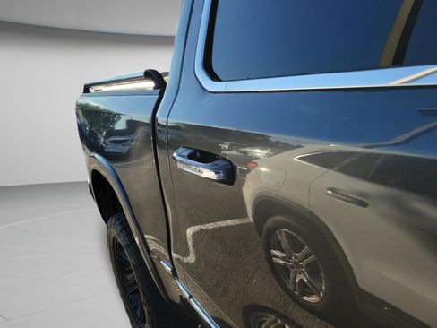 Used 2022 RAM 1500 Limited AWD/4WD image 19
