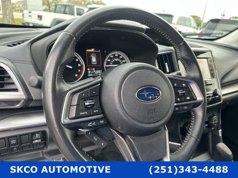 Used 2022 Subaru Forester Premium image 19