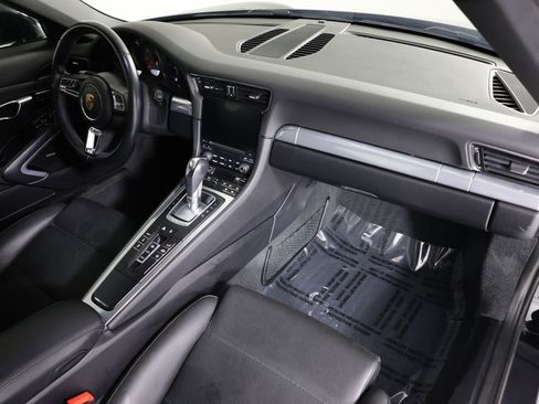Used 2018 Porsche 911 Carrera S RWD image 33