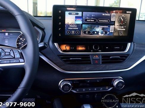 New 2025 Nissan Altima 2.5 SV w/ SV Premium Package image 17