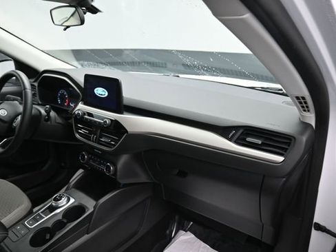 Used 2022 Ford Escape SE w/ SE Sport Appearance Package AWD/4WD image 10