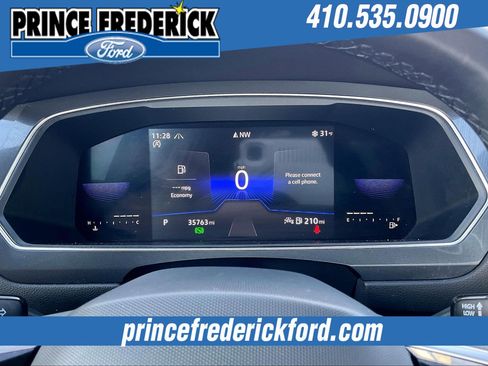 Used 2022 Volkswagen Tiguan SE R-Line image 19