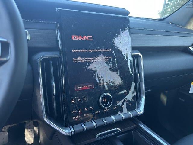 New 2026 GMC Acadia Denali w/ Super Cruise Package FWD image 25