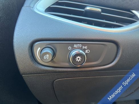 Used 2024 Chevrolet Malibu LT image 18