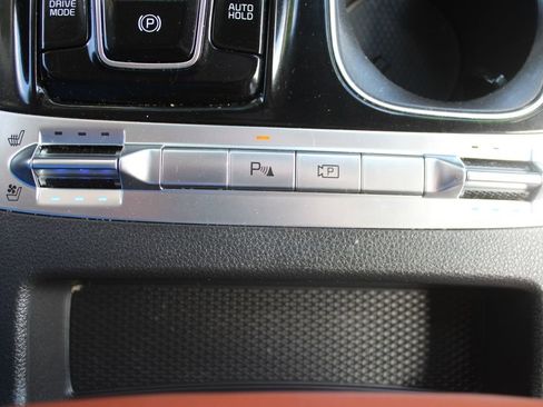 Used 2024 Kia Carnival SX FWD image 50