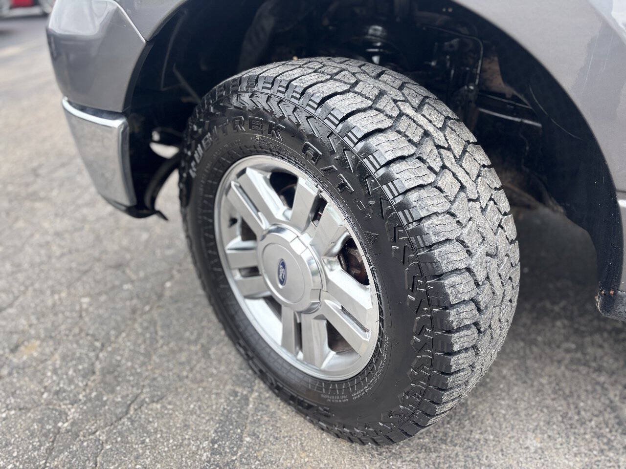 Used 2008 Ford F150 XLT AWD/4WD image 9