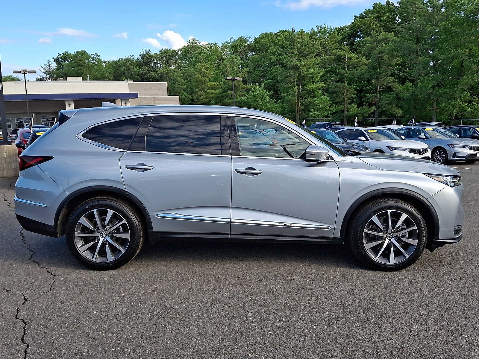 Certified 2026 Acura MDX w/ Technology Package AWD/4WD image 7