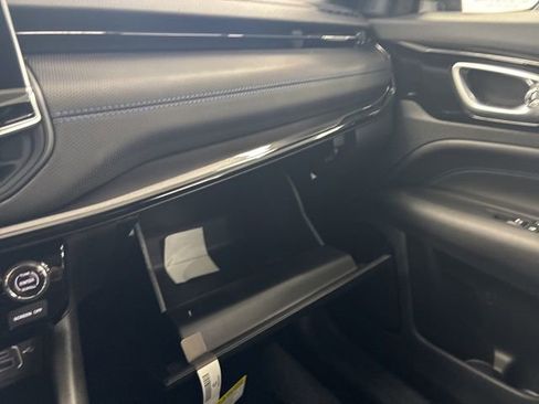 New 2026 Jeep Compass Latitude image 40