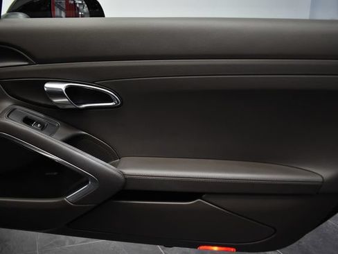 Used 2018 Porsche 911 Carrera S RWD image 22
