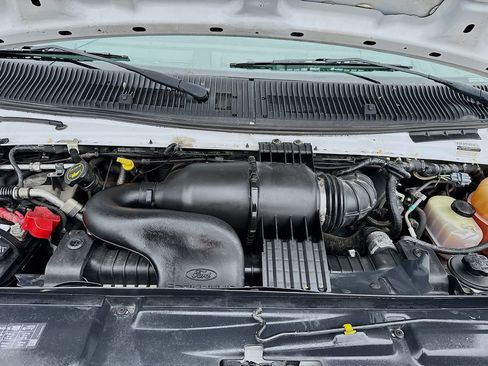 Used 2017 Ford E-450 and Econoline 450 Super Duty w/ Shuttle Bus Prep Package image 25