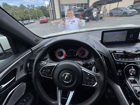 Used 2019 Acura RDX A-Spec image 9