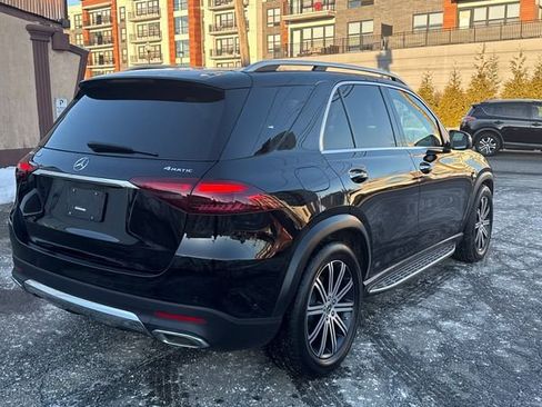 Used 2025 Mercedes-Benz GLE 350 4MATIC image 7