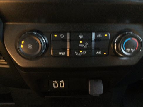 Used 2019 Ford F150 XL w/ Equipment Group 101A Mid AWD/4WD image 30