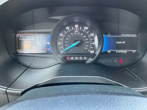 Used 2022 Ford Edge SE w/ Black Appearance Package AWD/4WD image 16