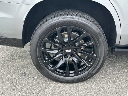 Certified 2024 Cadillac Escalade Sport Platinum w/ LPO, ONYX Package AWD/4WD image 17