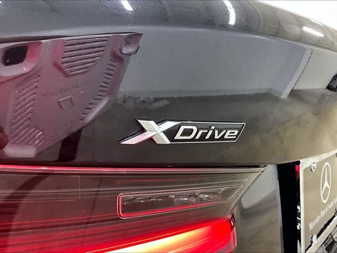Used 2023 BMW 330i xDrive Sedan w/ Driving Assistance Package AWD/4WD image 10