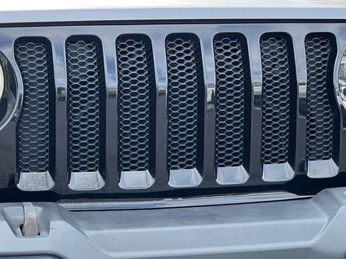Used 2021 Jeep Wrangler Unlimited Sport AWD/4WD image 42