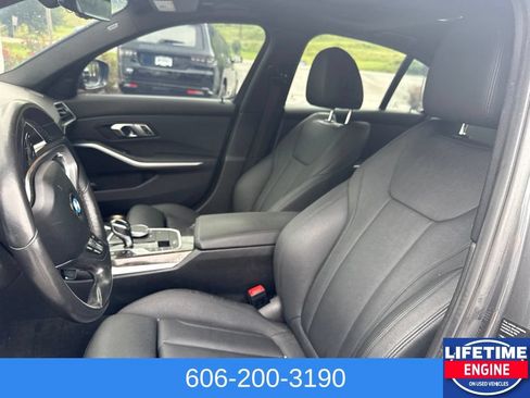 Used 2020 BMW 330i xDrive Sedan w/ Convenience Package AWD/4WD image 18