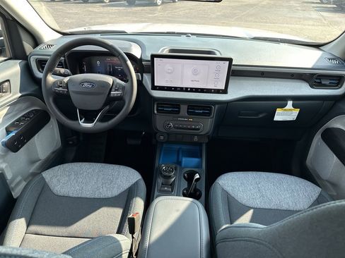 New 2025 Ford Maverick XLT w/ XLT Luxury Package image 15