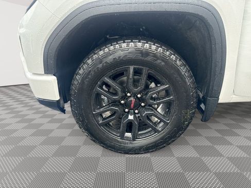 New 2026 GMC Sierra 1500 Elevation w/ Preferred Package AWD/4WD image 29