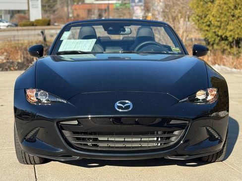 Used 2023 MAZDA MX-5 Miata Grand Touring image 4