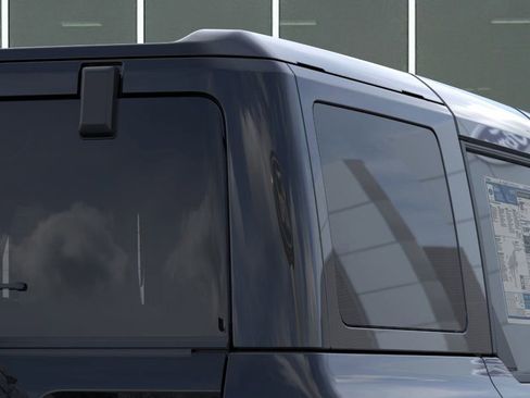 New 2025 Ford Bronco Badlands image 25