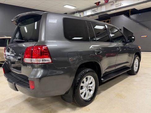 Used 2009 Toyota Land Cruiser image 7