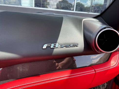 Used 2022 Ferrari F8 Tributo RWD image 21