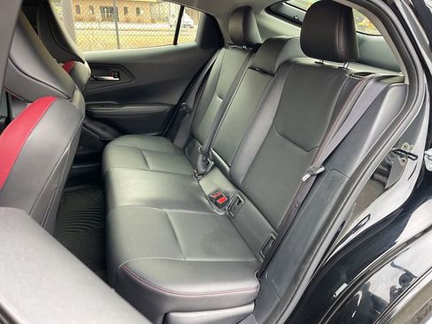 Used 2024 Toyota Prius Prime Premium image 20