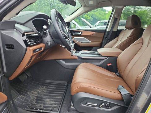 Used 2025 Acura MDX SH-AWD w/ Technology Package image 6