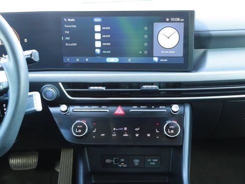 Used 2024 Hyundai Sonata SEL FWD image 14